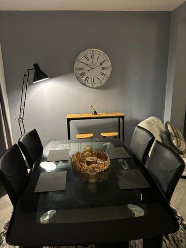 Manor House in โอลด์พาร์ก