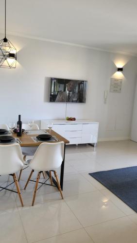 Apartamento Los Amigos, La Zenia Boulevard area, 2 bedrooms, beautiful swimming pool. in Cabo Roig
