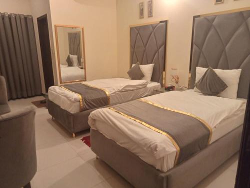 Go Guest House Lahore - image 14