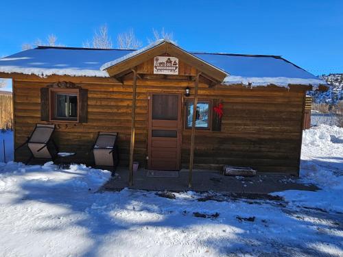 One-Bedroom Chalet - Pet Friendly