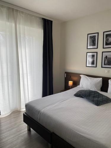 1 twin bed