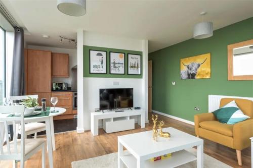 Luxury Milton Keynes Apartment at The Prevé