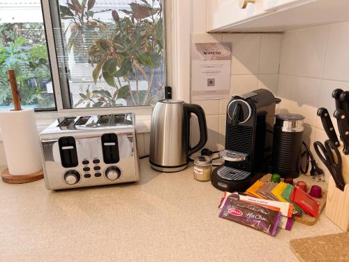 50 meters to the beach Hargraves Beach Cottage in Noraville