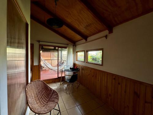 2 bedrooms, 4 beds