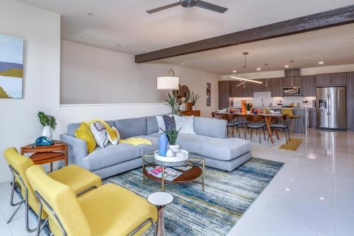 Premiere Contemporary Condo - A Ryson Property in Palm Springs, USA