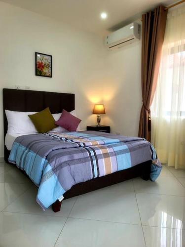 Chiq 2 bedroom Apartment for Rent #101