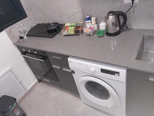 שירת דבורה בבני ברק in Ramat Gan