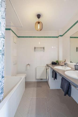 Green Dream Apartment Vienna - 3 Bedrooms and Rooftop Terrace, Vienne (photo 9)