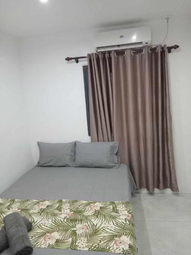 Pacific Apartment photo 2