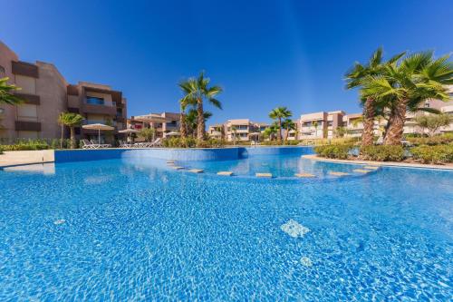 Luxury Greenside-Paradise View - image 11