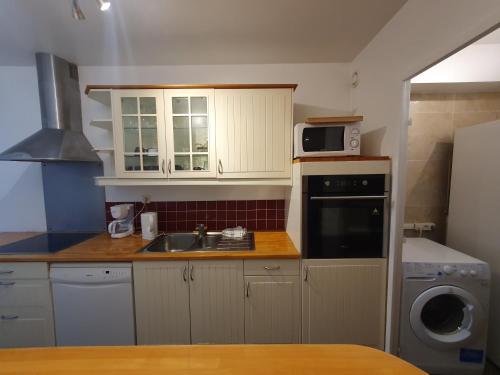 F3 avec balcon 5 min gare SQY et Parking gratuit in Guyancourt