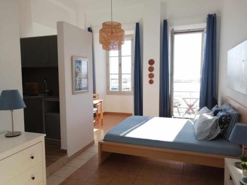 Aegina Port Apt 3