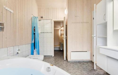Vannas istaba, Holiday Home Ll Strandstræde Dannemare V in Dannemare