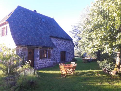 Gîte Saint-Martin-Valmeroux, 4 pièces, 8 personnes - FR-1-742-357 - Saint-Martin-Valmeroux