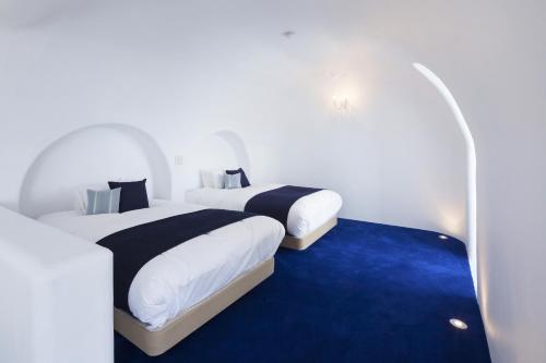 Deluxe Suite with Hot Spring Bath Santorini