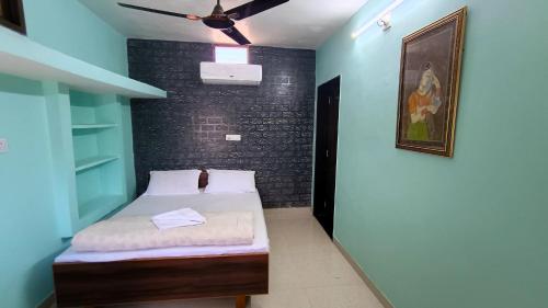 Vishnu Niwas Homestay - Weekend Holiday Home