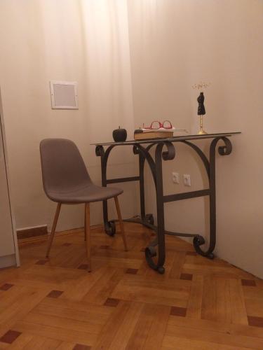 Athens Lovely Apartment - image 2
