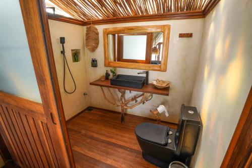 535227619 Casa Mikoko Resort