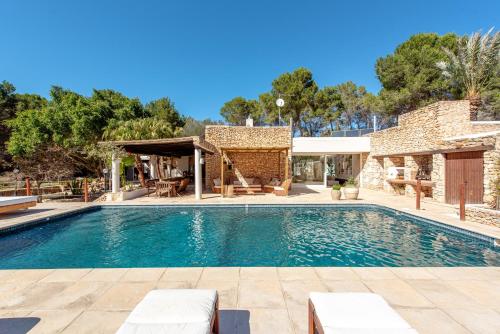 Villa Sa Tanca IBIZA located PUIG D'EN VAll, 6B , Pool , Tennis