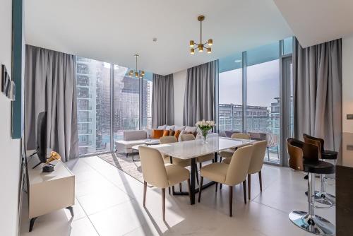 3BDR with Maid Room I District One I Lagoons View, Dubaï