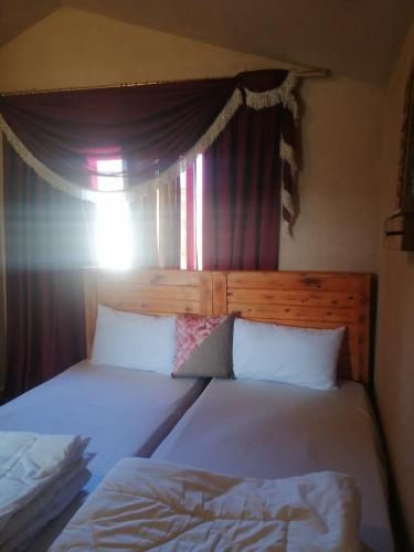 1 twin bed