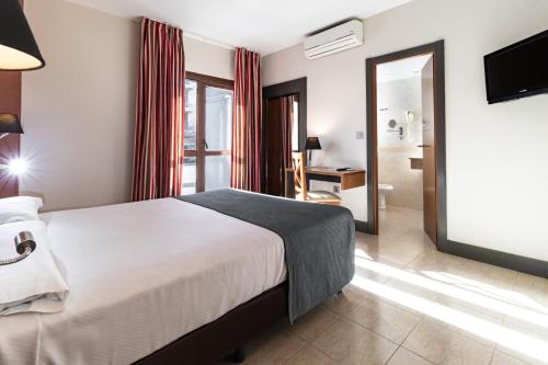Hotel Regio Cádiz - image 7