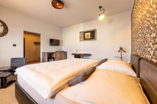 โรงแรมพาเดร (Padre Hotel) in วิตโควิเช