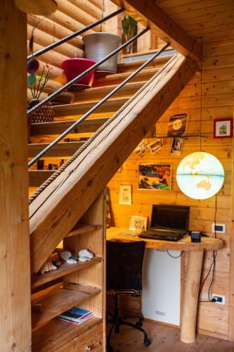 B&B Mappamundi 4