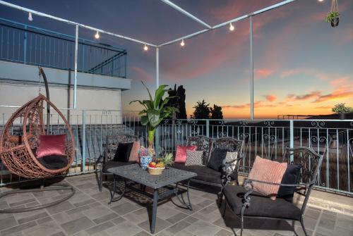 周邊環境, קשתות - מתחם אבן בצפת העתיקה - Kshatot - Stone Complex in Old Tzfat in 薩法德