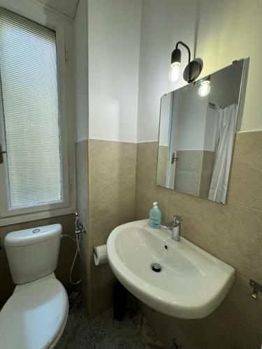 Room Sapienza - image 11