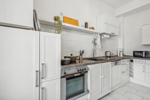 Konyha, Zentrale Lage ... Ideal für Geschäftsleute, Monteure, Familien...3 Zimmer, Wlan, SmartTV (Zentrale Lage ... Ideal fur Geschaftsleute, Monteure, Familien...3 Zimmer, Wlan, SmartTV) in Mettmann