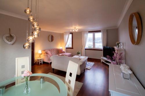 2 wheelhouse apartments in Лочінвер