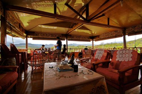 . Labang Guesthouse Bario