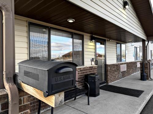 Gettysburg Inn and Suites in Harrold