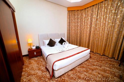 Standard Double Room image 2