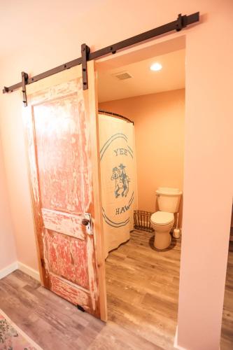 The Blue Buffalo Motel in Douglas