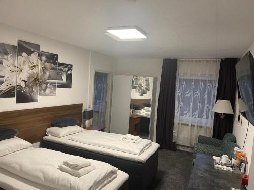 Hotel Am Wildpark - image 14