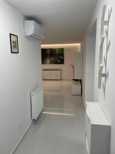 Apartment White Zagreb - private parking&garage