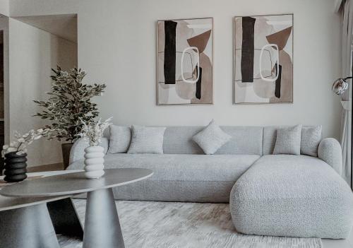 Burj Crown Luxurious 2Bedroom Balcony, Дубай (фото 2)