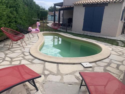 Chez Jenn- Jolie maison climatisée avec piscine - Location saisonnière - Monteux