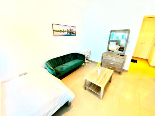 Marina Crown Tower Stays Hostel for Girls, Dubaï (photo 10)