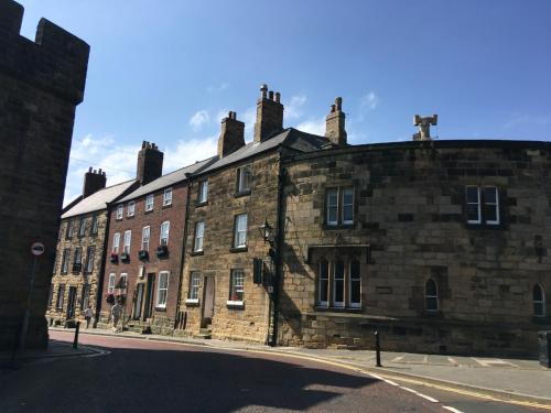 Vista exterior, Barbican View - luxury apartment opposite Alnwick Castle in Alnwick