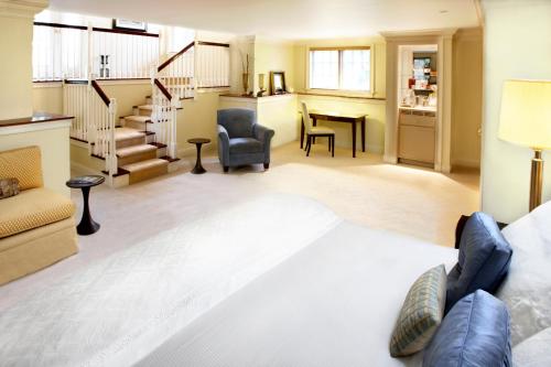 Copper Beech Inn in Ivoryton, USA