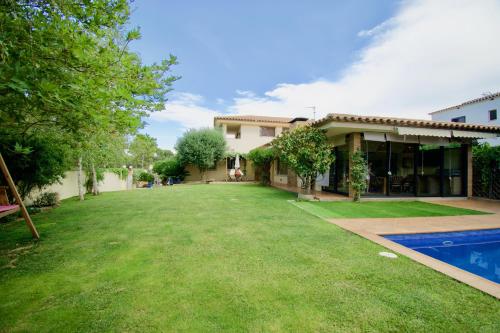 Villa Montgo – La Escala, PA