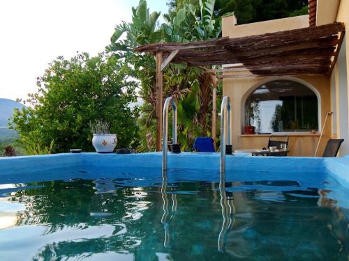 A környék, Finca Caracol in Bolulla
