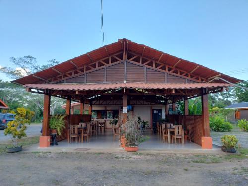 Restorāns, Cabinas Río Frío (Cabinas Rio Frio) in San Rafael de Guatuso