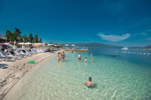 Pantai, M&N Residence Tivat in Pakovo