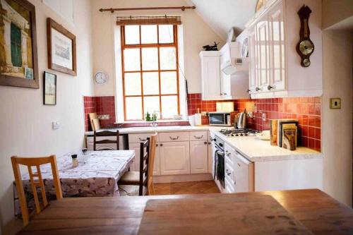 Ghleann Éada Cottage Pet Friendly (Ghleann Eada Cottage Pet Friendly) in Tullaghan