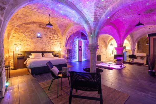 Cave privatif by XELA, Auxerre