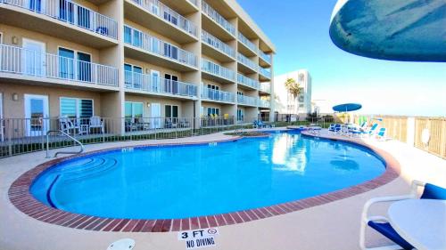 Edgewater 506 Condominium Condo - image 3
